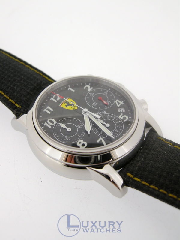 Girard Perregaux Ferrari Carbon Dial